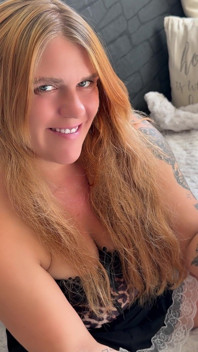 Smoking Slut Fucks Her Pussy with Various Vegetables ( Eve 120 Smoking )