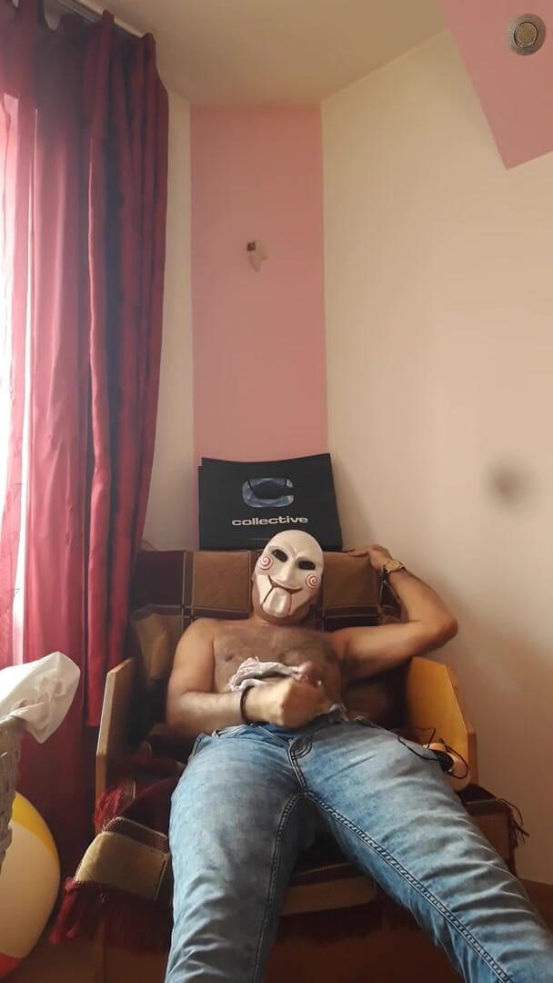 SingerMask: Jerking on pussy toy and wet panties