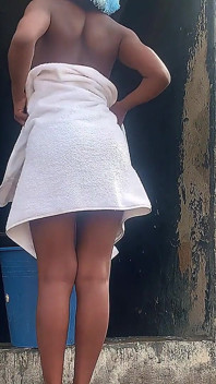 My Sexy Soapy Twerk Show All Lathered up for You Stepdaddy!!