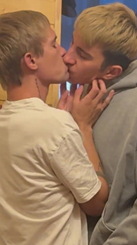 Full Video Called a Friend with a Big Cock to Fuck While the Guy Is Resting