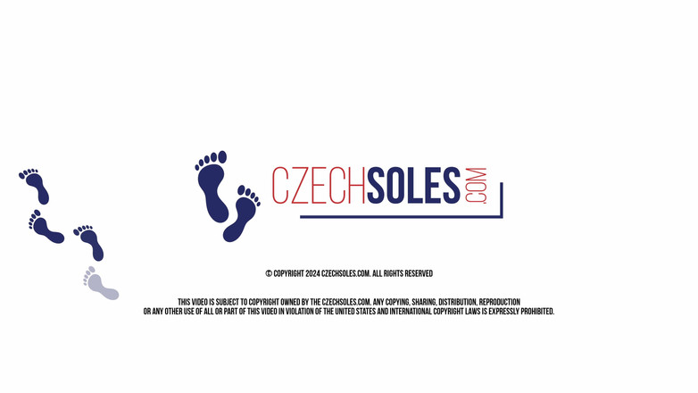 Czech Soles - foot fetish content: Грязные потные ступни твоей жены в видео от первого лица