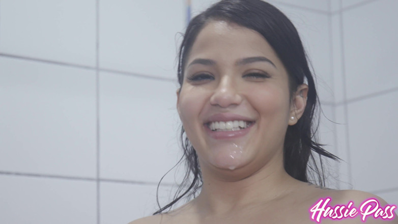 Hussie Auditions: Si pemula kuba yang montok menampilkan anais amore dengan damion...