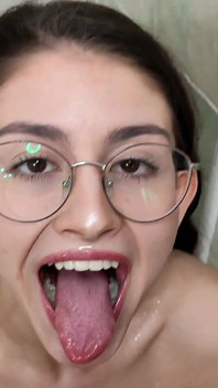 Toilet Fetish BJ Cum Pee Each Other