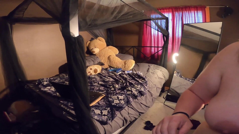 SexyNEBBW: Sexy BBW toys n tits live gopro