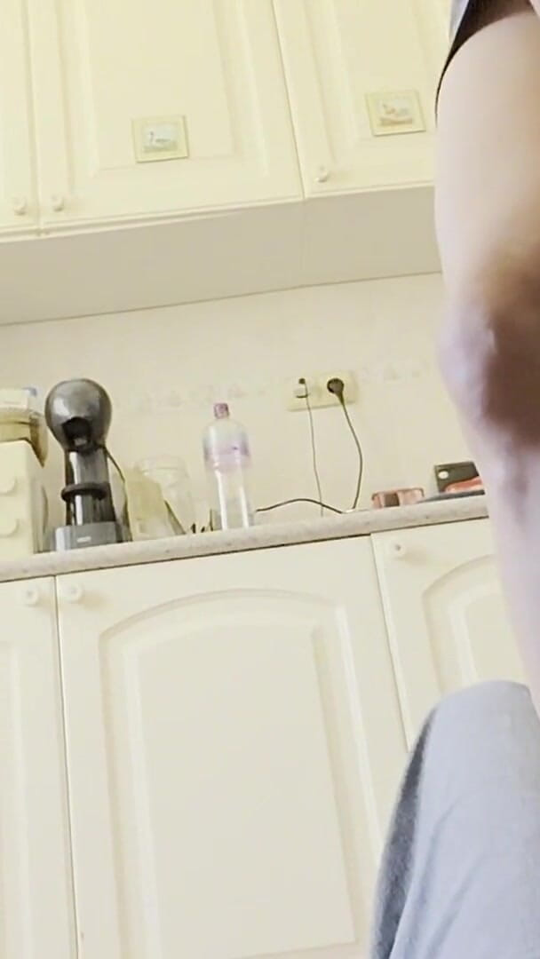 Empress Bella Sadic: Two Dommes Seduce the Plumber Part 1