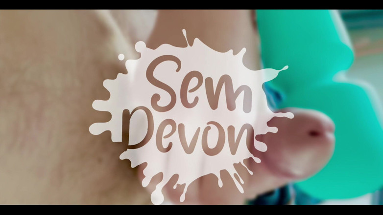 Sem Devon: Je suis sexy ! J’ai invité ce « hétéro »
