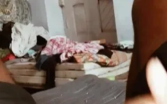 Garçon indien gay, service matinal dans le painais bharat mein