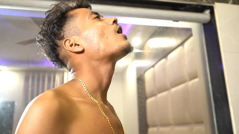 BabyTina2: バービーは義理の義兄とホテルで性交し、胸(テジャスウィニ)を吸った