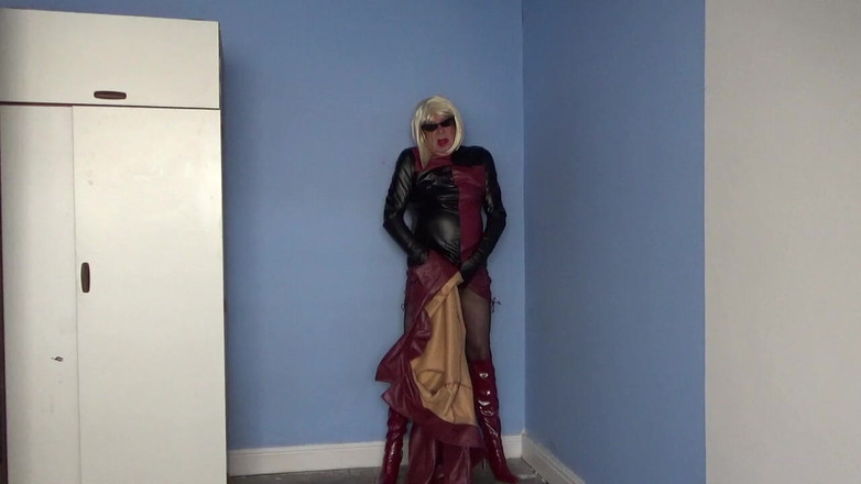 Leather Kirsten: Couro marrom
