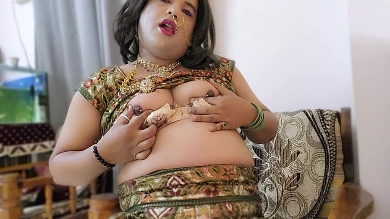 Indiansissychubby: Красива жінка в сарі