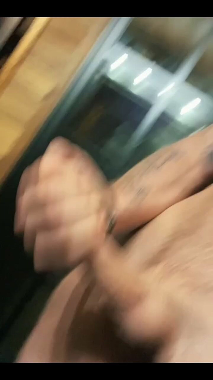 Leo Bayne: Leo Bayne