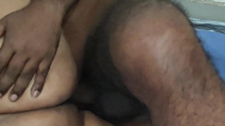 Desistar: Zamężna żona zdradza męża i zostaje zerżnięta przez przyrodniego brata nastolatka