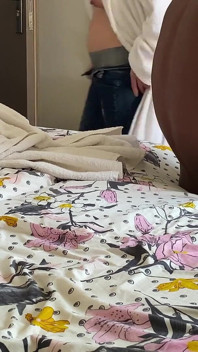 Я попросила моего мужа-куколда принести мне большой черный член, большой черный член, часть 5