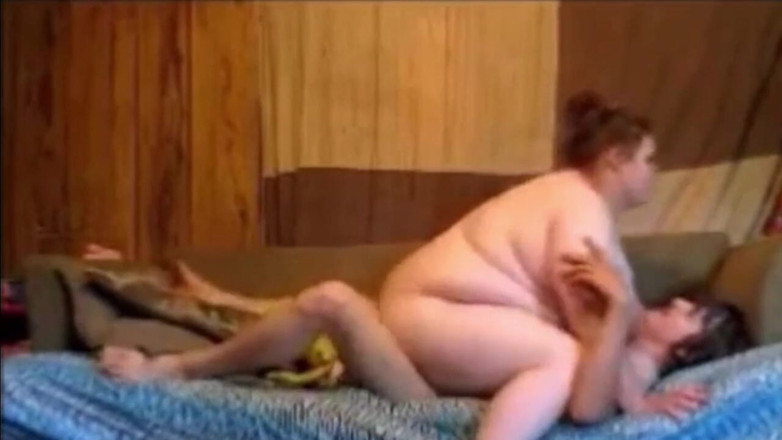 Fat House Wife: SSBBW rides skinny dick hard cock making it cum in...