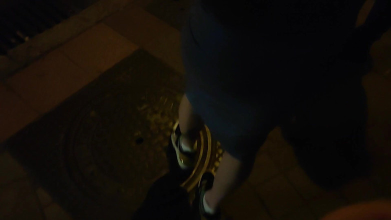 LaraRussian Doll: Macocha Nimfomaniac robi podwójną penetrację z warzywami!