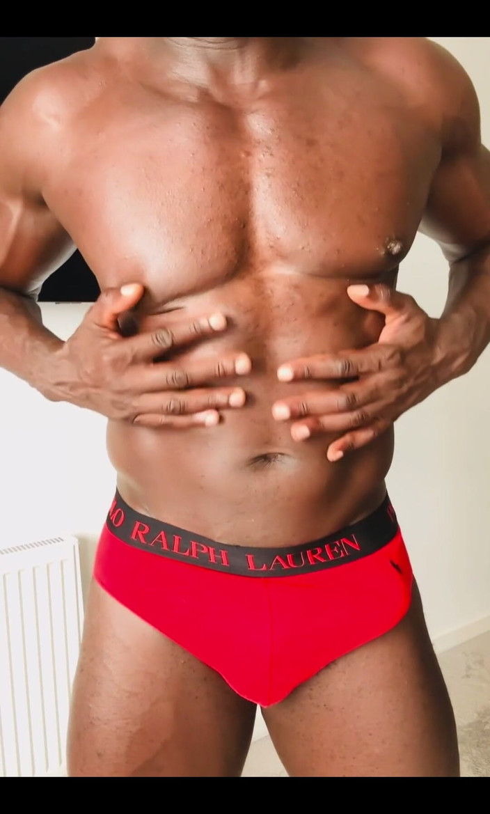 Afro Black XXX: Fotose von diesen