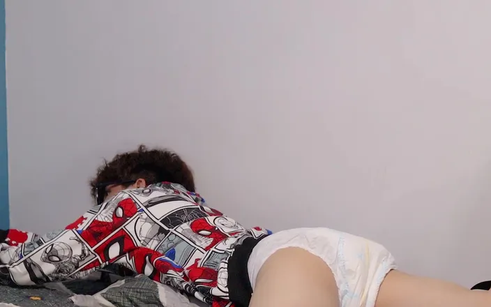 GabDiaperBoy: Putting on