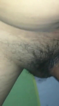 mainne socha ki tum mujhe chodne ke 5 minat tak nahin tikoge aur sirph iske lie ki main tumhara viry nigal loonga