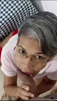 ฉันรักการเย็ดเธอและให้เธอเย็ดฉันสี่ขา เย็ดแรงๆ แล้วยัดควยเข้าไป