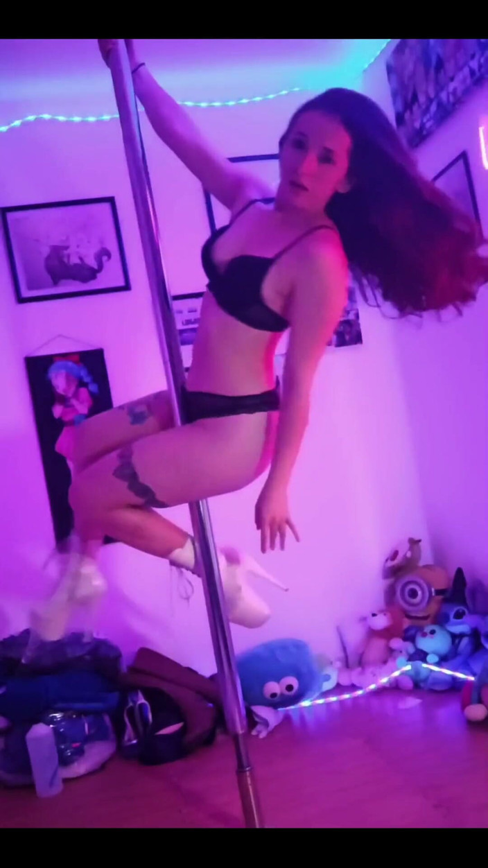 Candy Camille: Znovu jsem nahrál některé staré videa, které mnozí z vás...