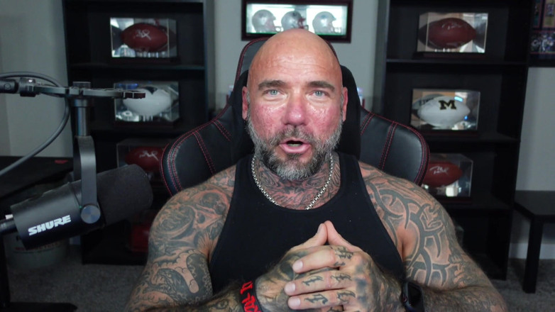Raw and Uncensored with Masculine Jason: Человека, к которому тебя тянет, не существует!
