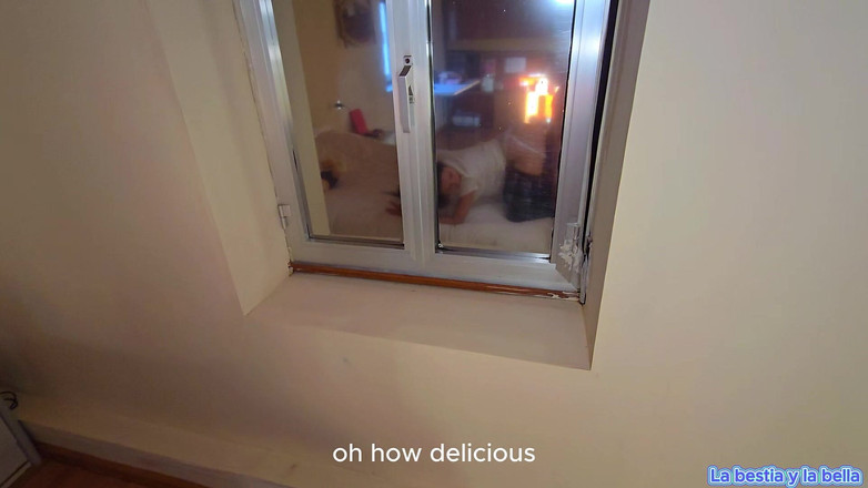 Labestiaylabella: Aku lagi asik nyepong kontolku dan dicrot di dalam sama...