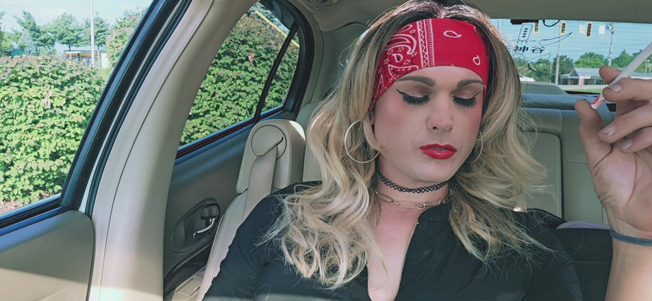 Darkfetish2k: Kylie Babes pali fetysz gra samochodowa