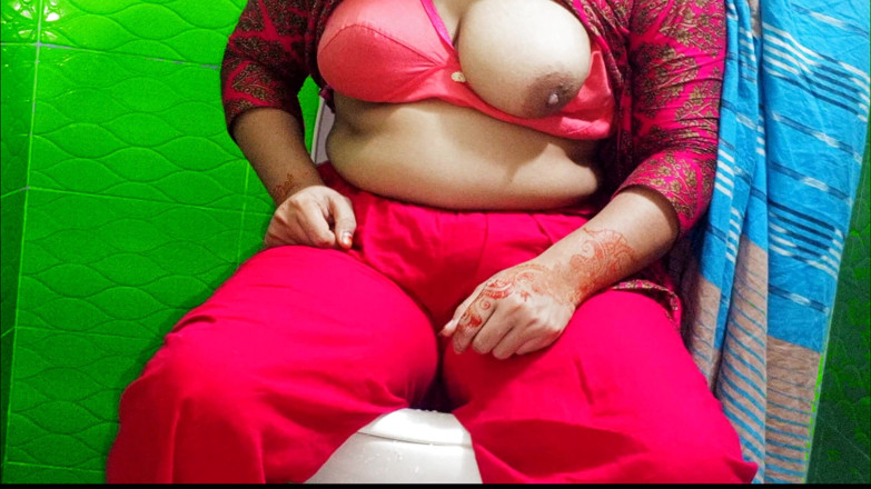 Nadiyabd: Bengalese pas getrouwde stiefmoeder vuile praat met stiefzoon seksvideo, Desi...