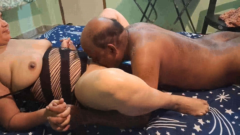 Sexy sindu: Mejor show de coño y comiendo sexo