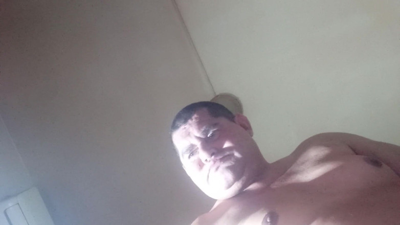 Lovvetoyy: Próbuję się otworzyć
