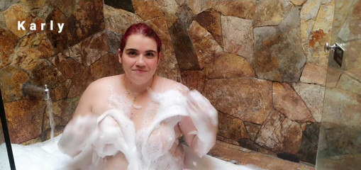 karlythoth: Jacuzzi