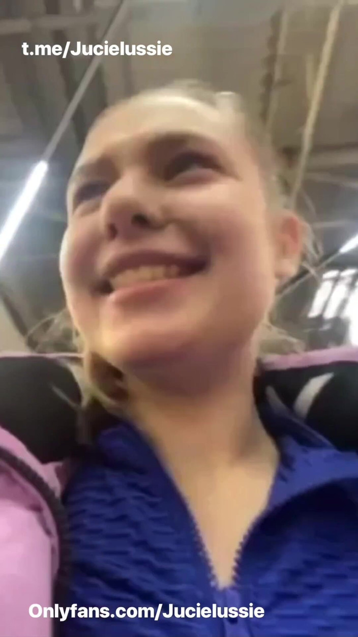 JuiceLussie: Kongkek yang tidak dijangka di bilik persalinan