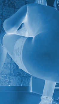 Spermaavlopp 8. Franska MILF Dränerar Sperma I Badrummet! Röntgen Design.