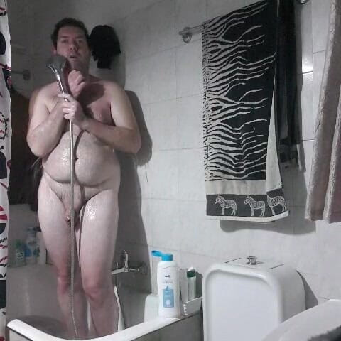 Mirko2589: Я принимаю душ