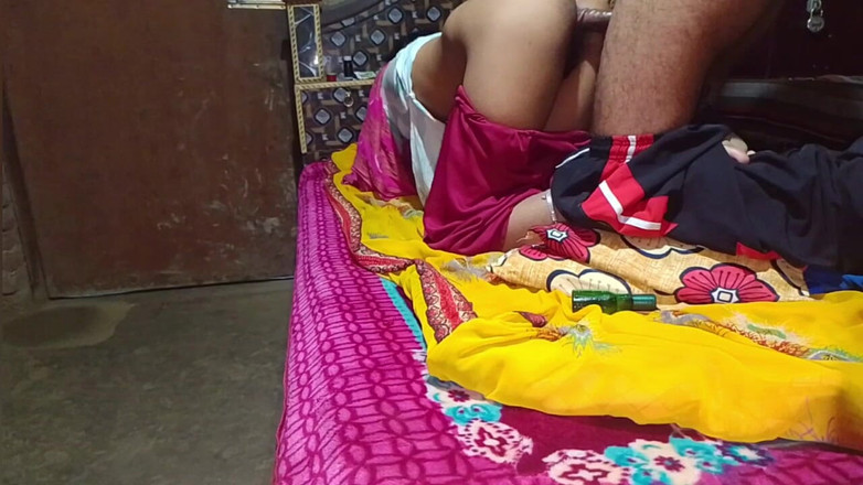 Priya_Sena_26: Bhabhi Ki Baid Par Thook Lagake Gaand Mari