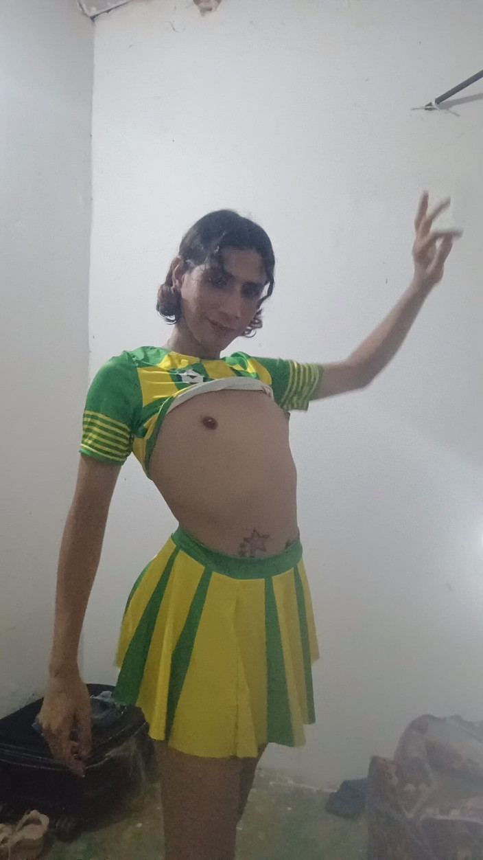 Femboy from Colombia: Os mocinhos estão dando tudo de si aqui