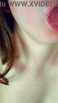 Líbí se ti, jak tě vysávám?