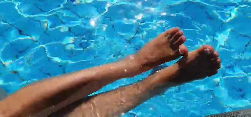 Fetish intimmedia: Plajda çok azgın