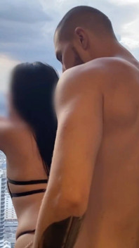 Un Mari Cocu Se Branle Et Me Regarde Baiser Sa Femme Asiatique