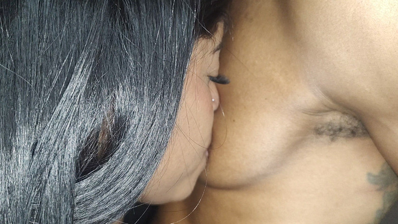 LiL Latin Goddess: Saya Dapat Puting Feshish Tanpa Malu