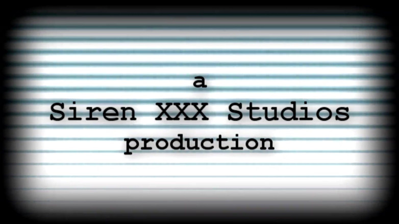 Siren XXX Studios: Kaleesi- gangbang de ônibus da festa