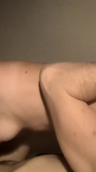 69 Sensual, intim dan bersubahat