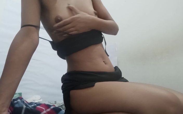 desigirl93: 내 즐겨 찾기를 보면서 보지가 뚝뚝 떨어지다