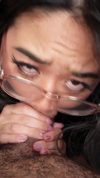 Naughty Slut Jasmine Teaa Gets Punished by Santa