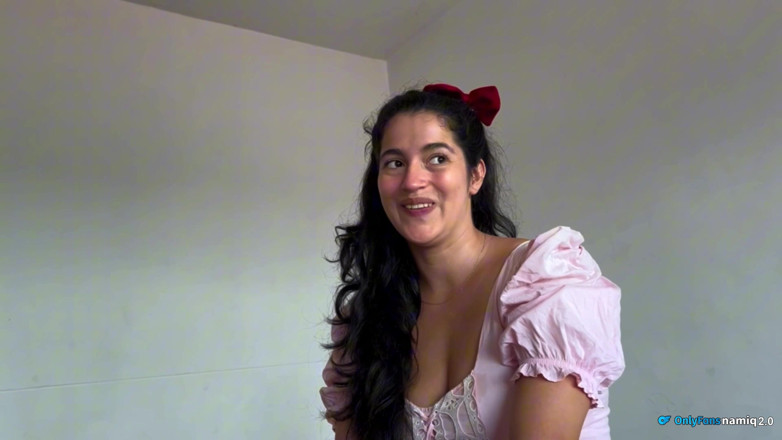 NamiQsein: My Stepfather's Stepdaughter Comes to Ask Me Strange Things