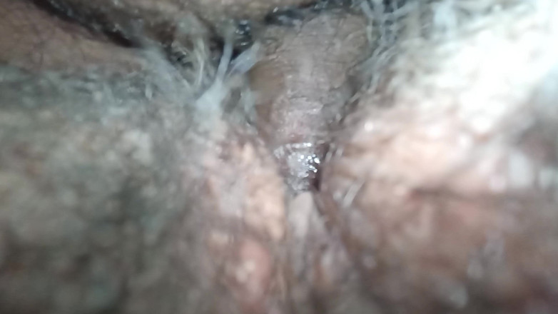 Karmicoxv: Primo piano della figa paffuta di mia moglie paffuta mentre...