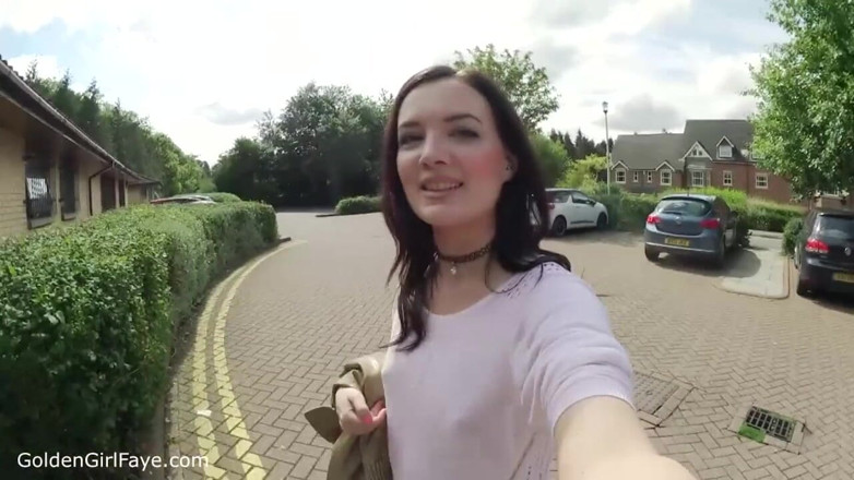Her Kink UK: Dr surgery pee
