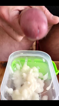 Xtreme Cum Drinking