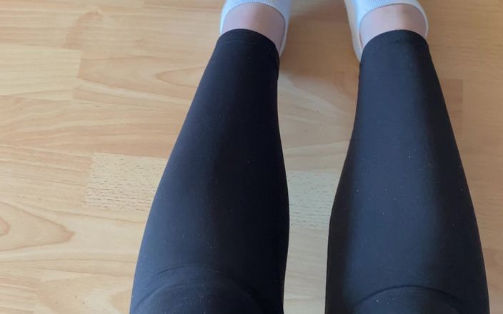 Feet: Gå i vita strumpor