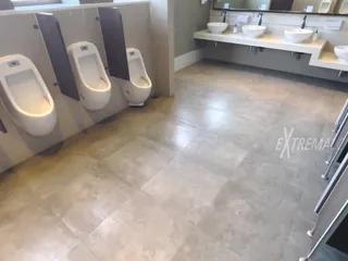 Openbaar toilet betrapt